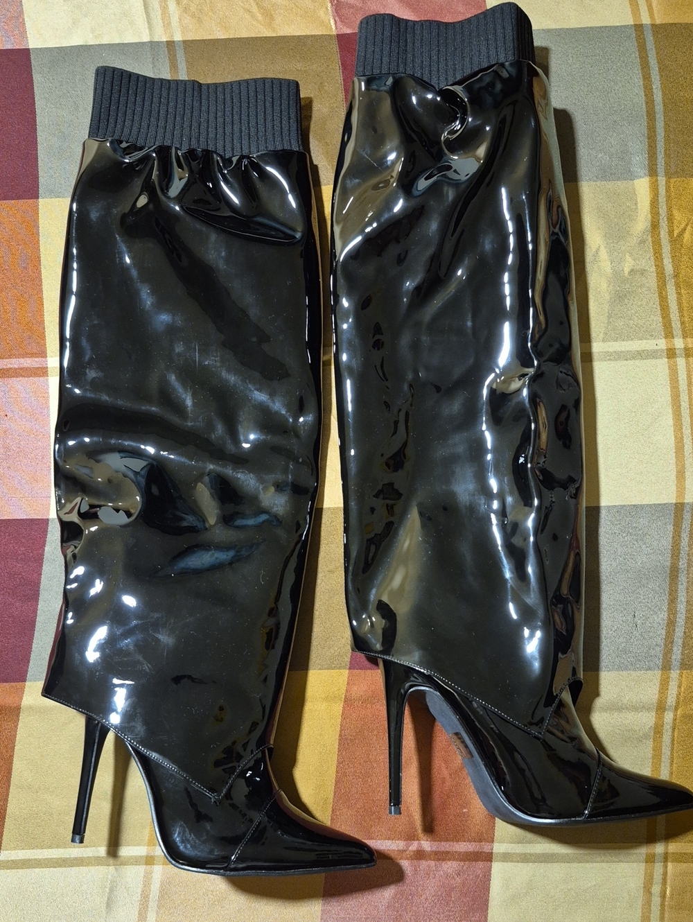 New* Cape Robbin Knee High Patent Boots (Box Included) All Man Made Materials